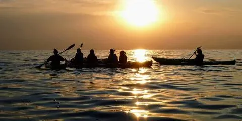 2-Day Lake Kivu Boat Ride & Kayaking Experience