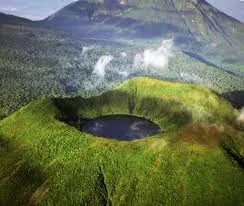 7-Day Rwanda Gorilla Trekking & Mount Bisoke Hiking Adventure