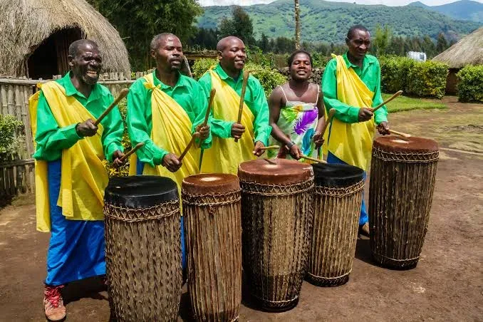 8-Day Rwanda Primate, Wildlife & Cultural Safari