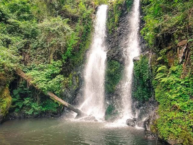 2-Day Marangu Caves & Chemka Hot Springs Adventure